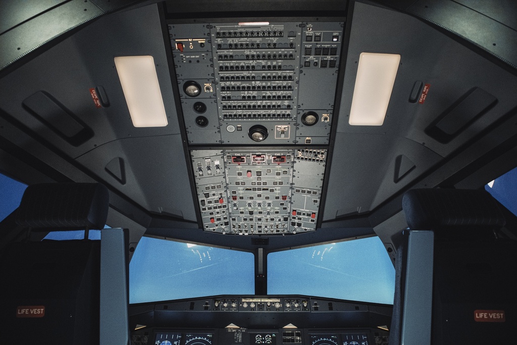 A320 Cockpit Completo (1) A320-Full-Cockpit