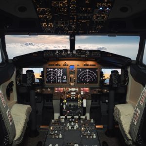 b737 max cockpit